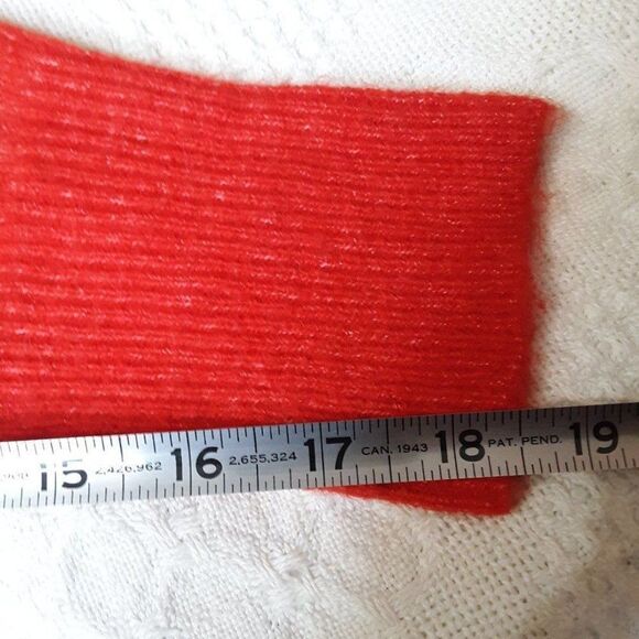 H&M Women's Size M Red Turtleneck Sweater - Picture 7 of 12